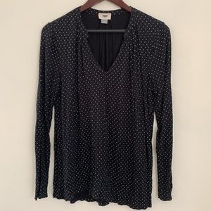 Stretchy Split Neck Top